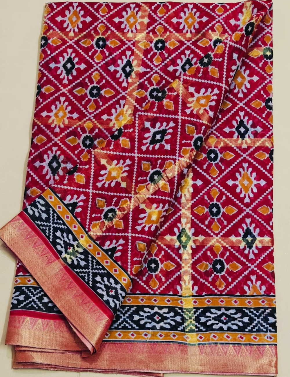 Elegant Maroon Geometric Printed Sari with Golden Border